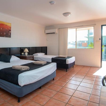 Longreach Most Central Motel 외부 사진