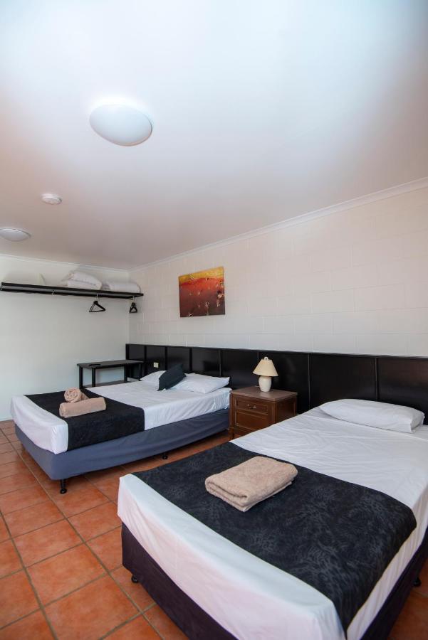 Longreach Most Central Motel 외부 사진