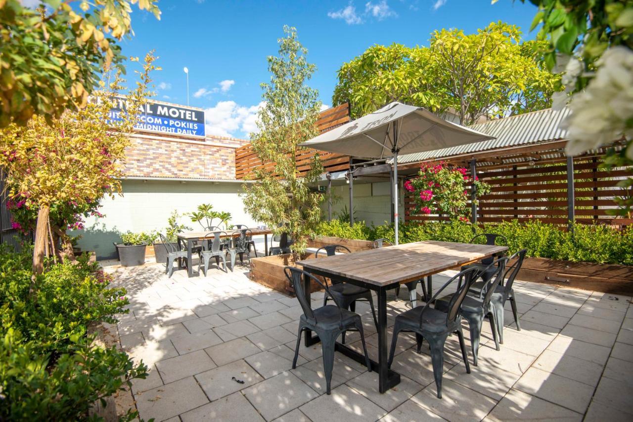 Longreach Most Central Motel 외부 사진