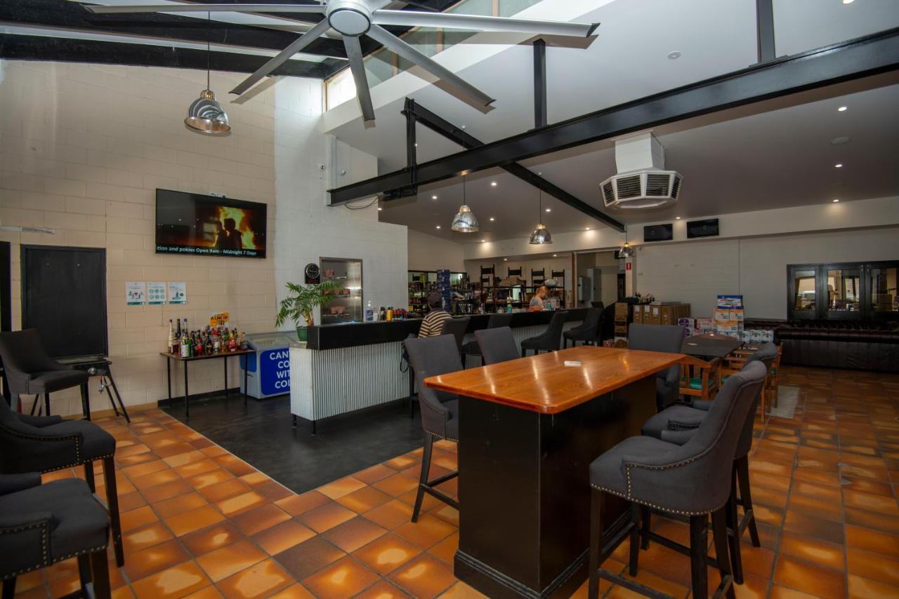 Longreach Most Central Motel 외부 사진