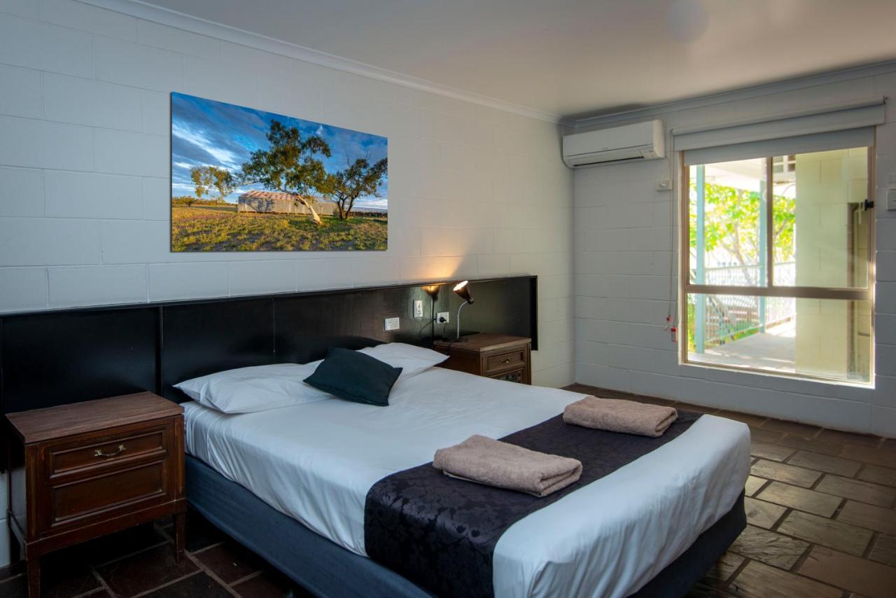 Longreach Most Central Motel 외부 사진