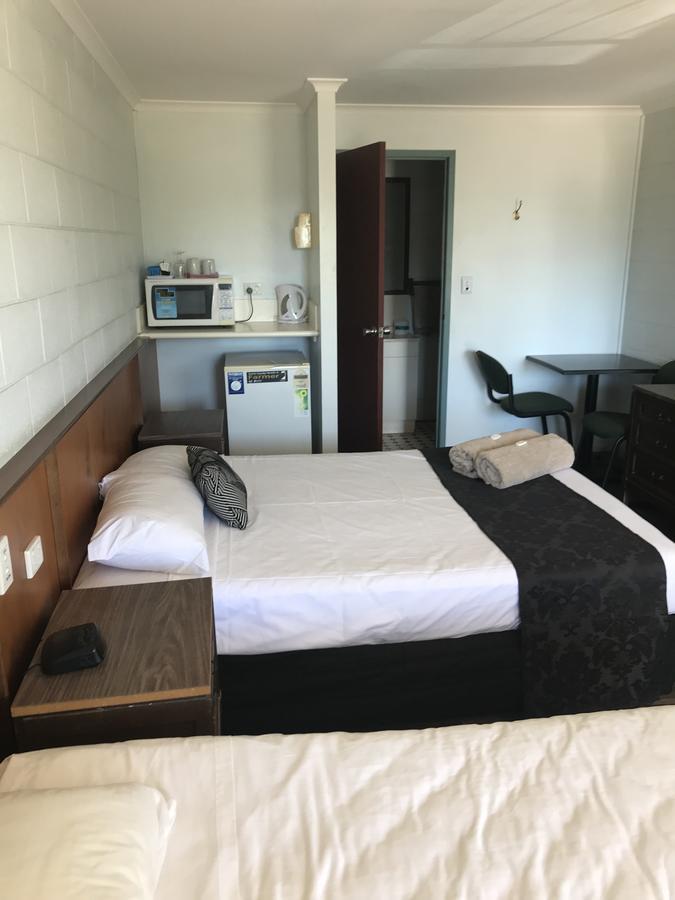 Longreach Most Central Motel 외부 사진