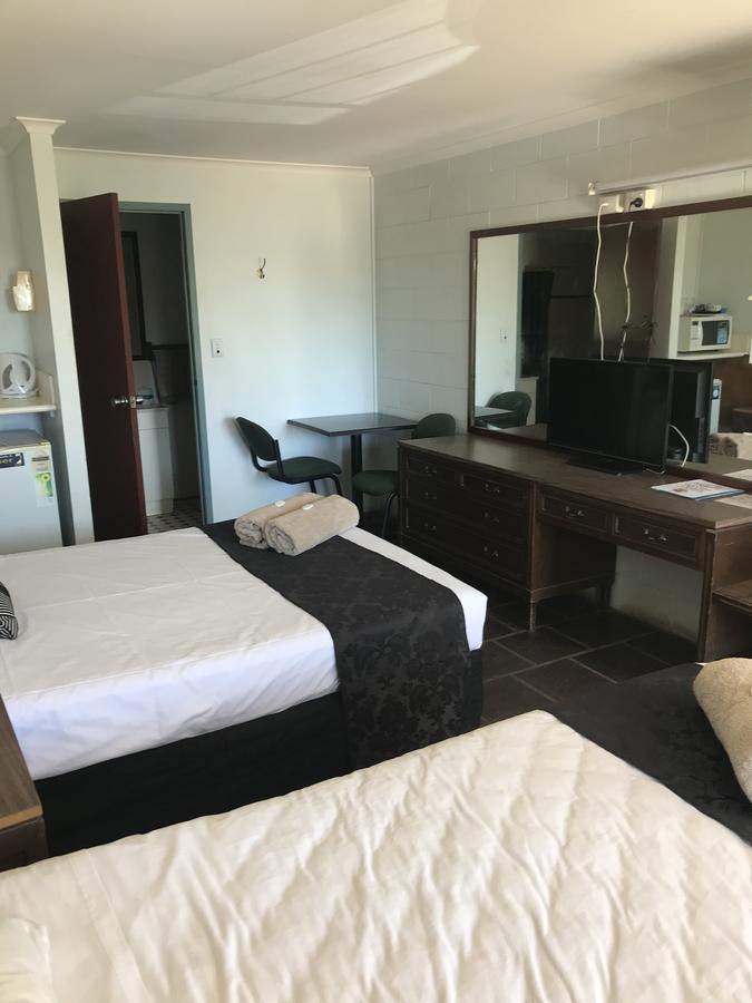 Longreach Most Central Motel 외부 사진