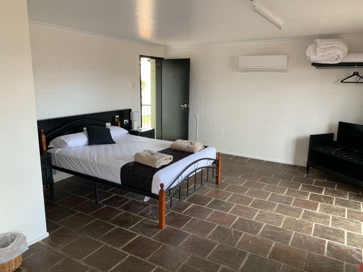 Longreach Most Central Motel 외부 사진